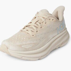 Hoka Clifton 9 Women's Shifting Sand/Eggnog NWoT Size 9 M
